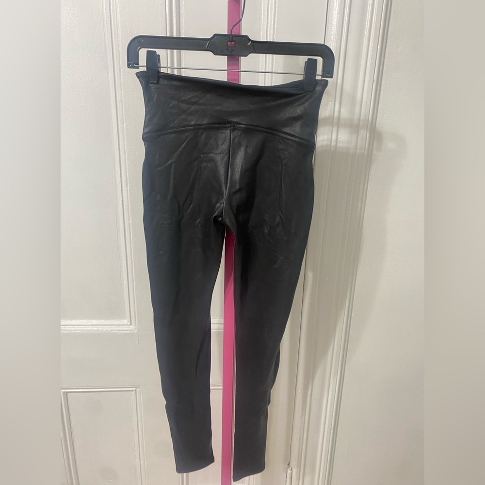 NWOT SPANX Spanx
Faux Leather Leggings - Picture 7 of 7